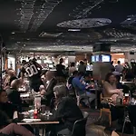 Hotel Mama Shelter East