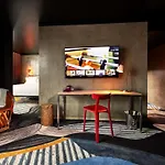 Hotel Mama Shelter East Paryż