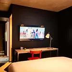 فندق Mama Shelter East باريس