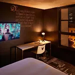 Mama Shelter East 2* باريس