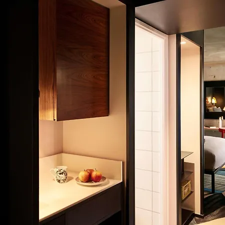 Mama Shelter East Hotell Paris