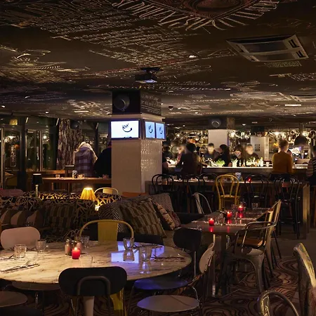 Mama Shelter East 2*