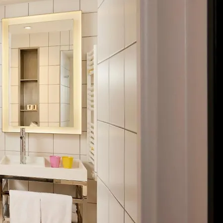 Mama Shelter East Hotel Paris