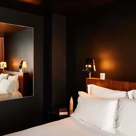 Hotel Mama Shelter East 2*