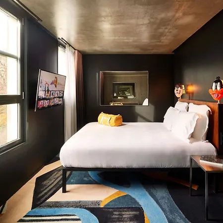 Hotel Mama Shelter East Paris