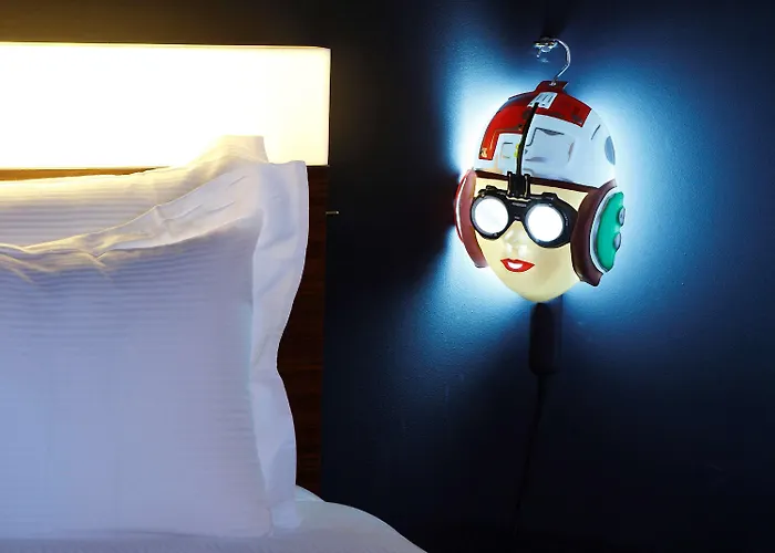 Mama Shelter East 호텔 2*