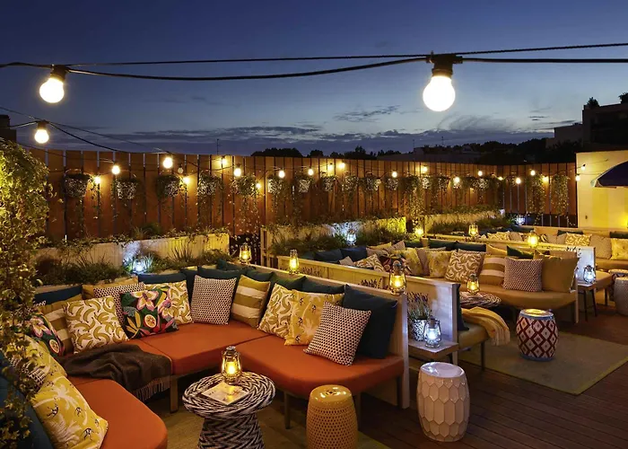 Hotel Mama Shelter East 2*