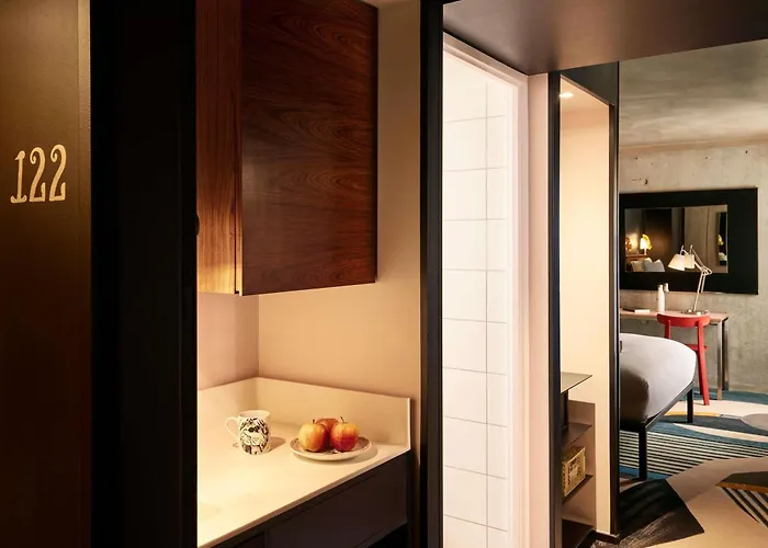 Mama Shelter East Hotel Paryż