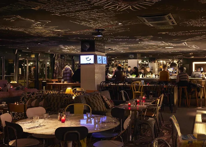 Mama Shelter East 2*