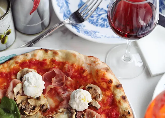 Mama Shelter East Hotel Paryż