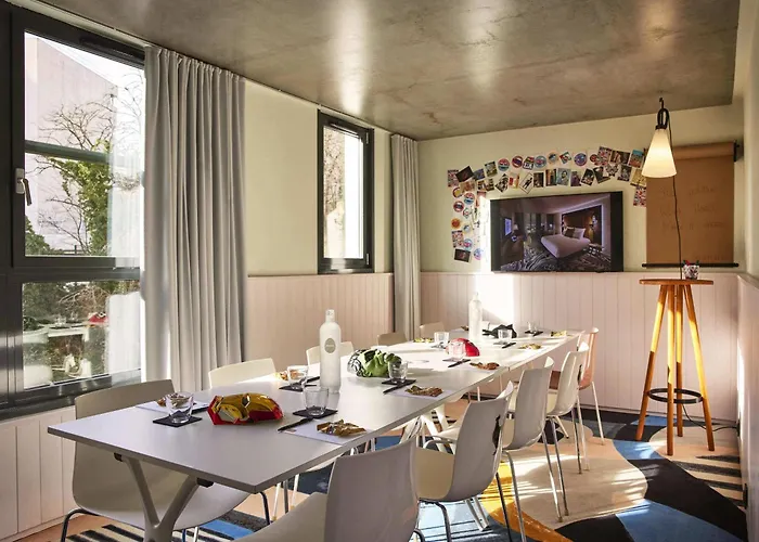 Mama Shelter East Hotel