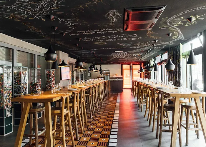 Mama Shelter East Hotel 2*