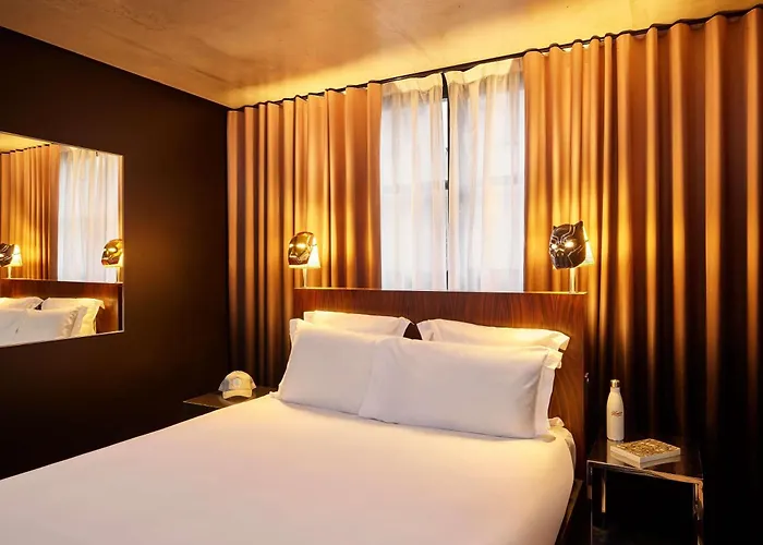 Mama Shelter East Szálloda 2*