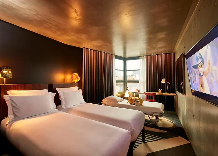 Mama Shelter East Otel