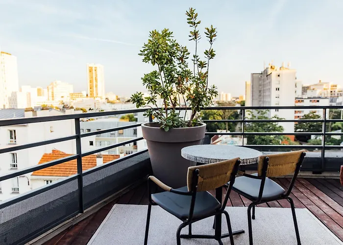 Mama Shelter East Hotel