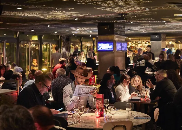 酒店 巴黎东妈妈庇护酒店 2*