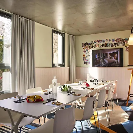 Mama Shelter East Hotel