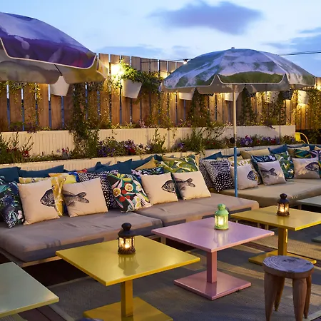 Mama Shelter East Hotel